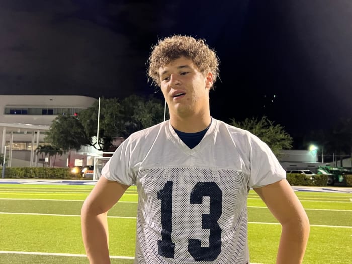 Adrian Posse Quarterback Miami (Fla.) Columbus - 2024
